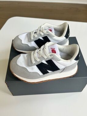 Like NEW New Balance Kids 237 Bungee Slip On White, Gray & Black Sneakers